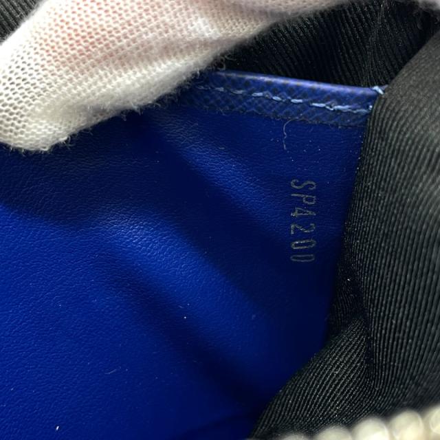 ルイ ヴィトン ポシェットディスカバリーPM フラット ポーチ タイガラマ モノグラム キャンバス レザー ブルー M30278LOUIS VUITTON 上品 高級感 洗練 コンパクト 実用的 ミニマル 使いやすい デイリー スタイリッシュ 持ち運び便利 長く使える_9