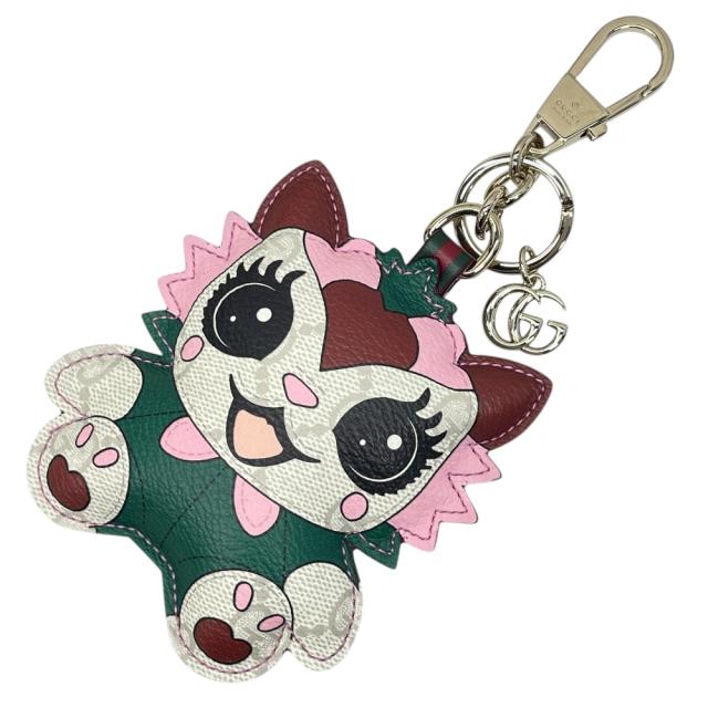 グッチ Besties べスティーズ チャーム キーリング キーホルダー アクセサリー ゴールド メタル レザー 855380 GUCCI 上品 高級感 洗練 スタイリッシュ 実用的 デイリー 使いやすい 軽快 コンパクト 持ち運び便利 長く使える