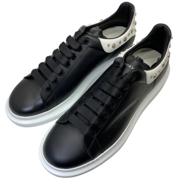 未使用 アレキサンダーマックイーン スタッズ ローカット スニーカー ロゴ ホワイト ブラック Alexander McQueen [サイズ46(約31cm)]上品 洗練 快適 軽量 定番 高級感 スタイリッシュ カジュアル