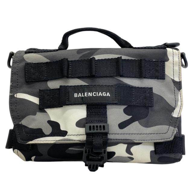 バレンシアガ ハンドバッグ アーミー 迷彩 カモフラージュ ロゴ ブラック グレー ナイロン 656106 BALENCIAGA 上品 洗練 高級感 軽量 実用性 定番 スタイリッシュ カジュアル トレンド 万能