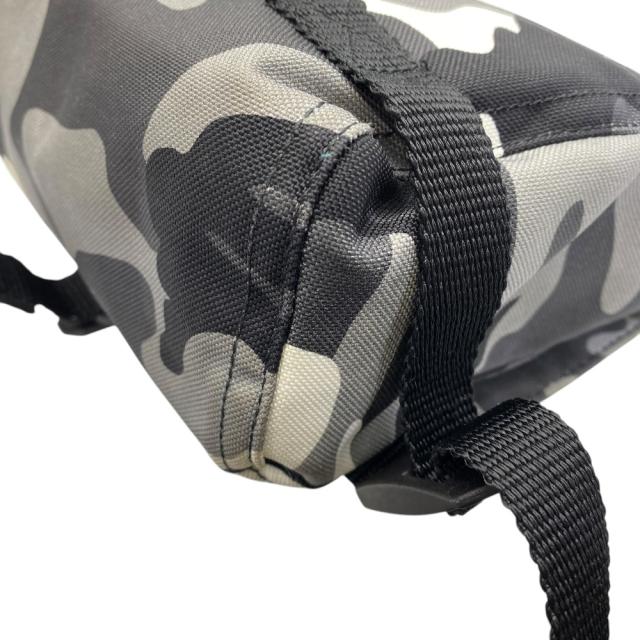 バレンシアガ ハンドバッグ アーミー 迷彩 カモフラージュ ロゴ ブラック グレー ナイロン 656106 BALENCIAGA 上品 洗練 高級感 軽量 実用性 定番 スタイリッシュ カジュアル トレンド 万能_2