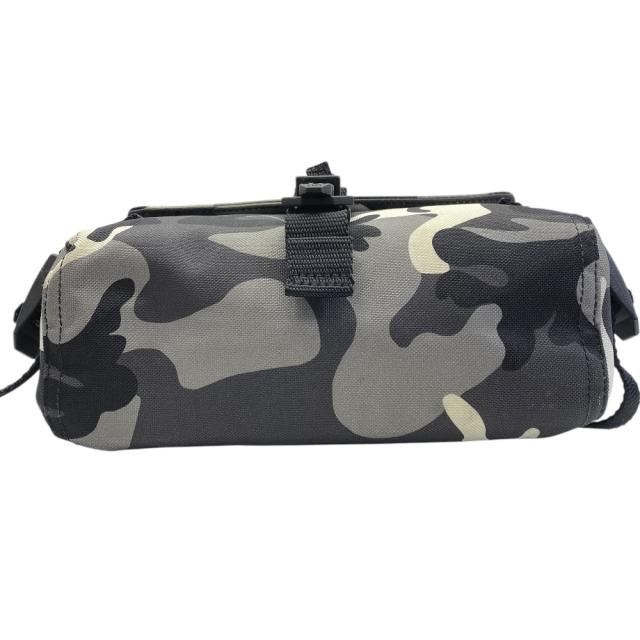 バレンシアガ ハンドバッグ アーミー 迷彩 カモフラージュ ロゴ ブラック グレー ナイロン 656106 BALENCIAGA 上品 洗練 高級感 軽量 実用性 定番 スタイリッシュ カジュアル トレンド 万能_4