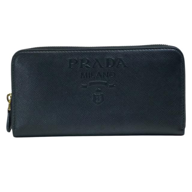 プラダ 財布 長財布 ロングウォレット ラウンドファスナー エンボス ロゴ レザー ブラック 1ML506 PRADA 上品 洗練 高級感 収納力 定番 スタイリッシュ カジュアル トレンド 万能
