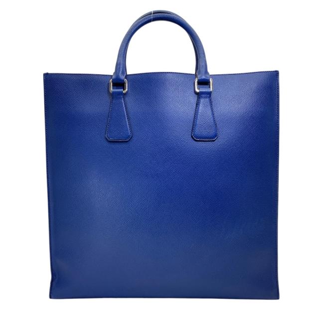 プラダ トートバッグ ハンドバッグ ロゴ刻印 サフィアーノ レザー ブルー PRADA 通勤 通学 ビジネス デイリー フォーマル カジュアル 上品 高級感 定番 人気 大人 洗練 シンプル エレガント 収納力 実用性 汎用性 軽量 丈夫 長く使える