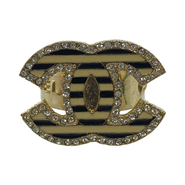 CHANEL シャネル ココマーク リング 指輪 ラインストーン ボーダー ロゴ ゴールド ブラック ホワイト GP 06A刻印[約12号] 洗練 高級感 エレガント ラグジュアリー スタイリッシュ 上品 人気 華やか