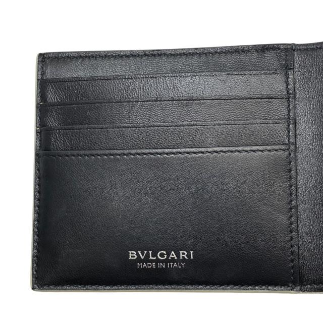 BVLGARI ブル小峡谷 ンフィニートゥム 紙入れ 二つ折り紙入れ 折り紙入れ 紙入れ ロゴタイプ愛好者 ミディアムウォレット ロゴタイプ なめし革 象牙色 291754 研き上げる 御膳上等感 窈窕たる ラグジュアリー 格好のいい 窈窕たる 一般受け 実用的