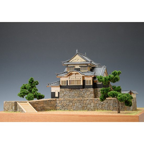 ウッディジョー 1/150 備中松山城 木製模型 組み立てキット ウッディジョー 木製建築模型 1⁄150 松山城  | ウッディジョー 1