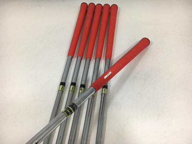 お買い得品！【中古ゴルフクラブ】(6本セット)ロイヤルコレクション BBD 706V フォージド アイアン 2013 D/G 5〜9.P【14日間返品OK】 お買い得品！【中古ゴルフクラブ】(6本セット)ロイヤルコレクション