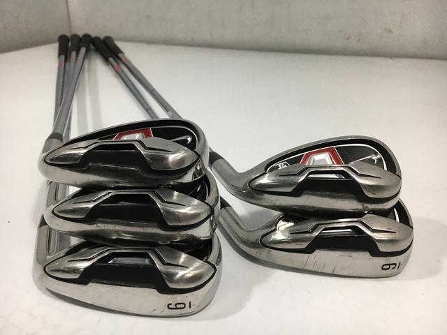 ナイキ ヴィクトリーレッド フォージドスプリット キャビティアイアン