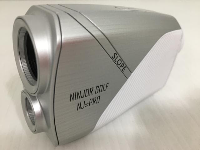 【中古ゴルフ用品】【超美品】NINJOR GOLF(ニンジャーゴルフ) レーザー距離計 NJ±PRO [シルバー]【14日間返品OK】