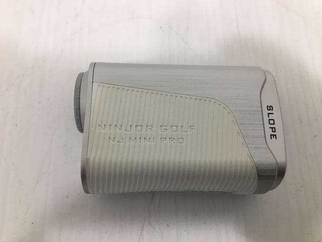 【中古ゴルフ用品】【超美品】NINJOR GOLF(ニンジャーゴルフ) レーザー距離計 NJ MINI PRO OLED [シルバー]【14日間返品OK】 12,672円