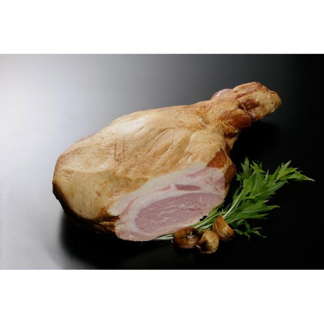十勝池田食品 十勝骨付ウデハム 約3.8kg | 十勝 骨付き ウデハム セット ギフト お歳暮 プレゼント 贈答用 お取り寄せ 誕生日 肉 高級 北海道 国産 出産祝い 長寿祝い おすすめ 高級 食材 送料無料_2