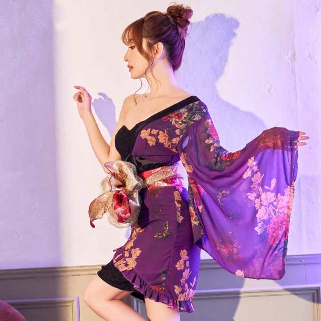 和柄振袖着物リメイクワンピースドレス ボリューム袖 黒×赤花
