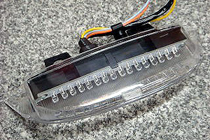 KN企画   スーパーハイマウントキット LED/スマートDIO-Z4 LED07の通販は 8,690円