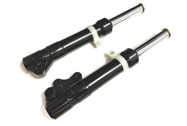 KN企画   フロントフォーク（ブラック/ブラック）ローダウン/リモコンJOG-Z2・ZR（03年-） FF00-5SW-BKBK-L15 13,757円