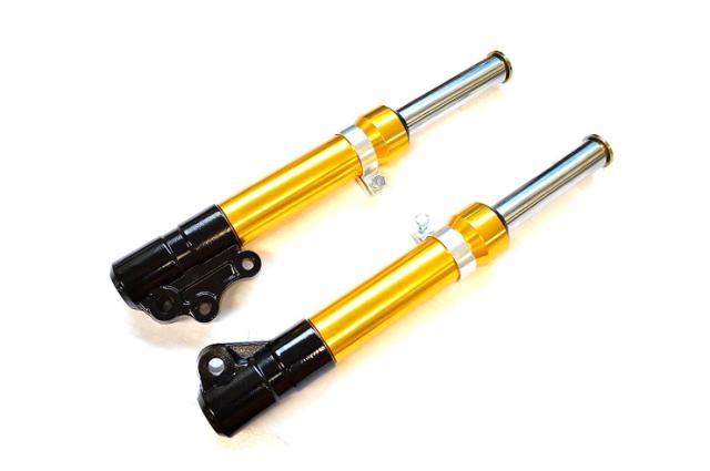 KN企画   フロントフォーク（ブラック/ゴールド）ローダウン/リモコンJOG-Z2・ZR（03年-） FF00-5SW-BKGD-L15の通販は