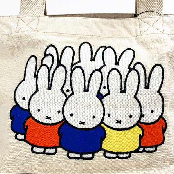 ミッフィー 刺繍ミッフィーがいっぱい ランチトート ホワイト