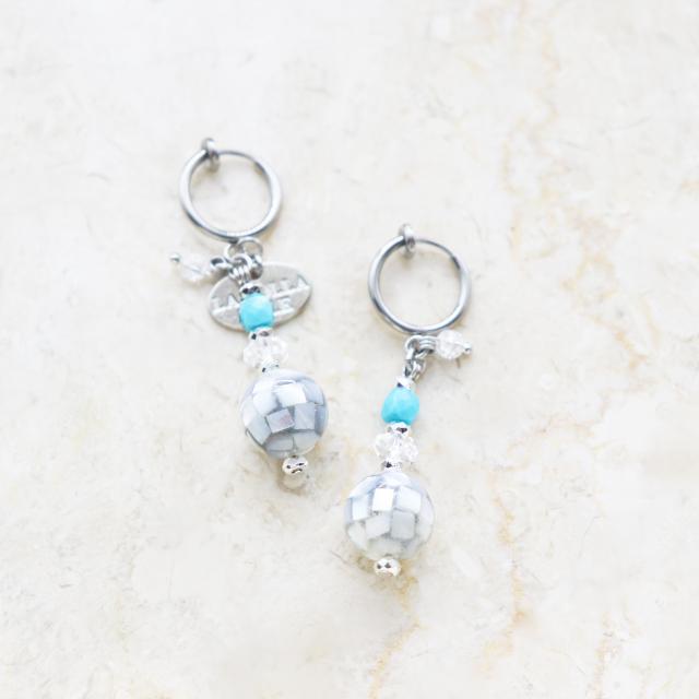 【Be Loved Turquoise】ターコイズ×プレスシェル×水晶 イヤリング