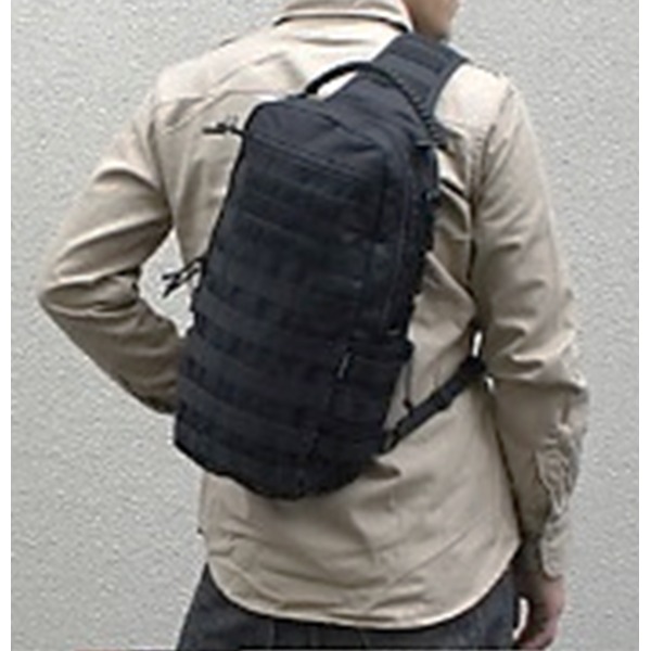 ミリタリーモール対応裏防水コーティング加工 ワンショルダーバッグ ネイビーの通販はau Pay マーケット 西新オレンジストア