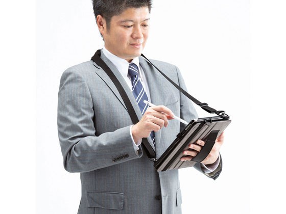 iPad 10.2インチ スタンド機能付きショルダーベルトケース サンワサプライ PDA-IPAD1612BKの通販は