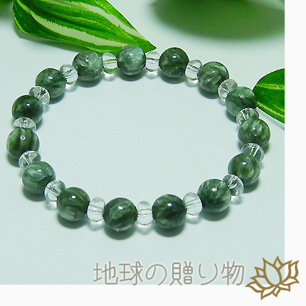 天然石◆天使のパワー・セラフィナイト＆水晶8ｍｍブレスの通販は