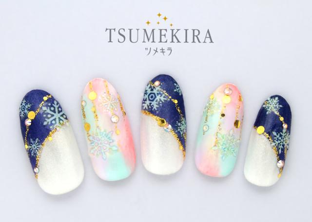 ツメキラ 雪の結晶 イラストレーターたけいみきプロデュース ゆるふわ感が素敵な冬ネイル 重ねて貼れるネイルシール の通販はau Pay マーケット ネイルショップcutienail