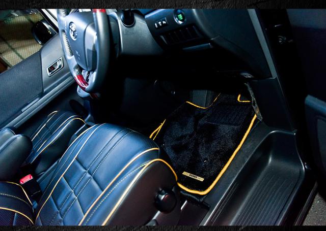 【完全受注生産】 フロアマット フロア カー用品 車 マット 車用 カー用品 DIVINER オラオラ sa bitt 完全受注生産】 フロアマット フロア カー用品 車 マット 車用 カー