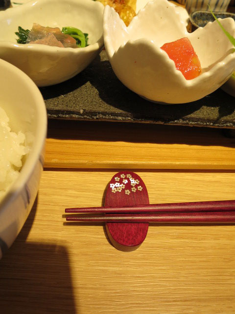 夫婦箸 箸置き セット 桜 箸 箸置き 貝象嵌 日本製 手作り 天然木の通販はau Pay マーケット ロクシタン ジルスチュアート ギフト トレフール Au Pay マーケット店