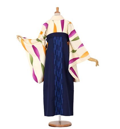 往復送料無料 全部揃って安心 大学 高校 小学生  2泊3日 卒業式袴 レンタル セット クリーム地 No.055-0024