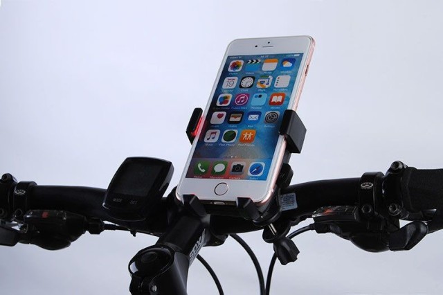自転車ホルダー Iphone バイク マウント スマホ ホルダー 携帯 ナビ 車載 ハンドル 取り付け可能の通販はau Pay マーケット 多幸屋商店