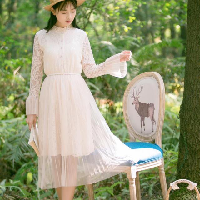 春季 レース ワンピース Aライン 膝丈 長袖 花をつけるト レディース ラッパ袖db981の通販はau Pay マーケット Doors Shop