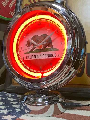 アメリカン雑貨 Neon Clock California Republic ネオン クロック デスク時計 置時計 アナログ時計 ネオン管 ネオンサイン Se0230の通販はau Pay マーケット アメリカン雑貨 1985