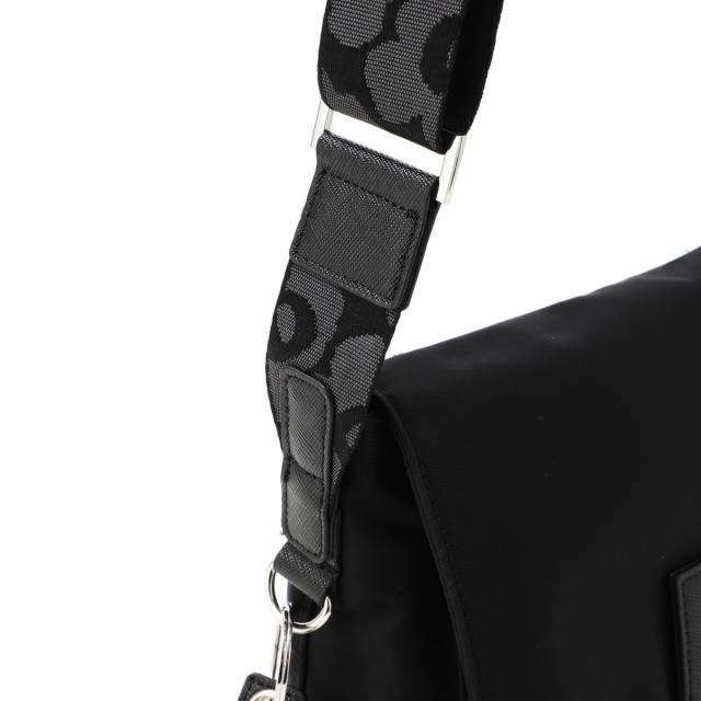 あす着] マリメッコ marimekko クロスボディバッグ メッセンジャー