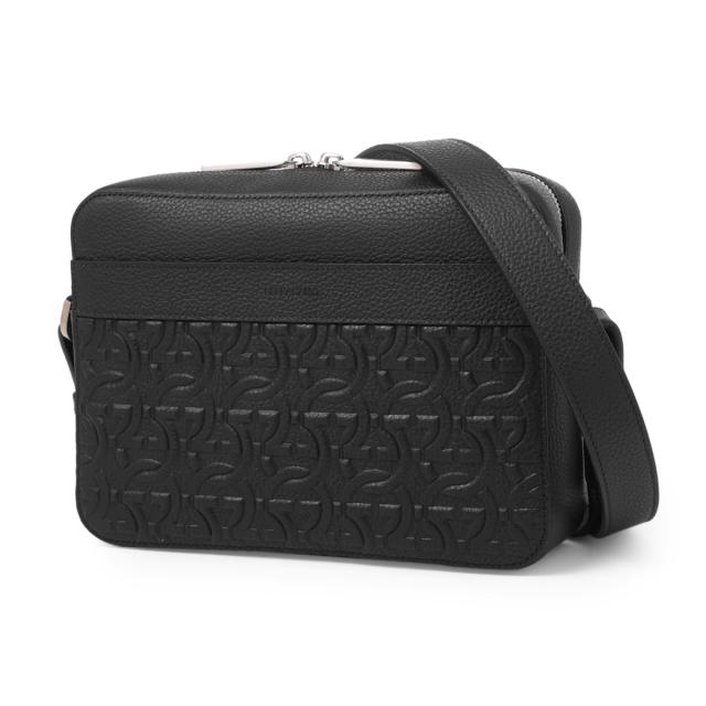 フェラガモ FERRAGAMO ショルダーバッグ クロスボディバッグ メンズ TRAVEL EMBOSSED BLOCCO