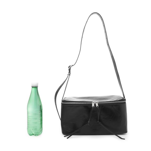JIL SANDER クロスボディーバック JIL SANDER(ジル サンダー)｜クロスボディバッグ/ブラック の通販