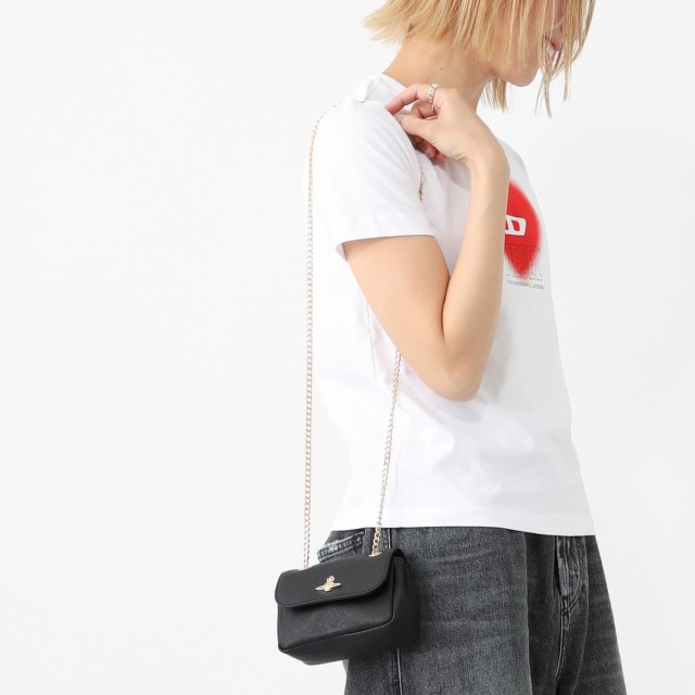 ヴィヴィアンウエストウッドVivienne Westwood オーブ刺繍レザー