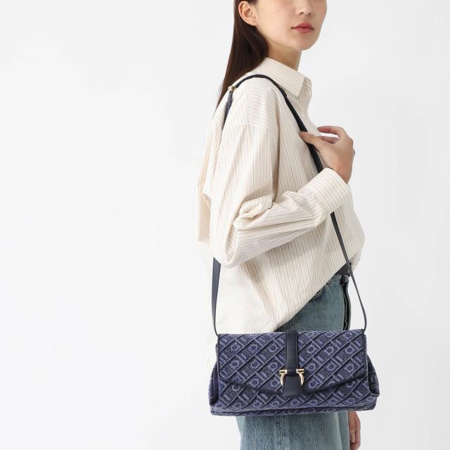 [あす着] フェラガモ FERRAGAMO ショルダーバッグ クラッチバッグ レディース