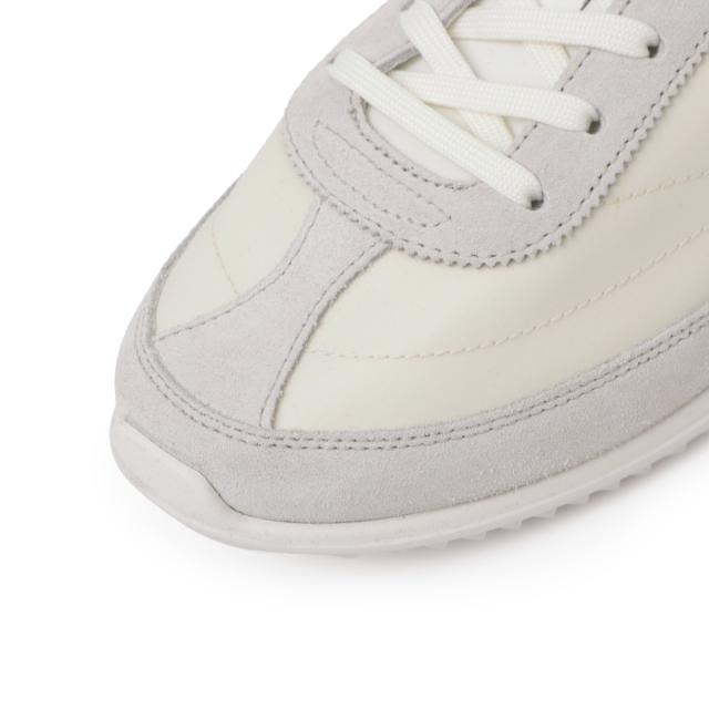 [あす着] セリーヌ CELINE スニーカー レディース CELINE RACER LOW TOP SNEAKER WITH TRIOMPHE あす着] セリーヌ CELINE スニーカー レディース CELINE RACER LOW TOP