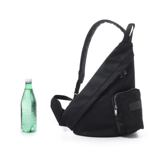 エムエム 6 メゾンマルジェラ MM6 Maison Margiela ボディバッグ スリングバッグ NUMERIC SLING BACKPACK ニューメリック_2