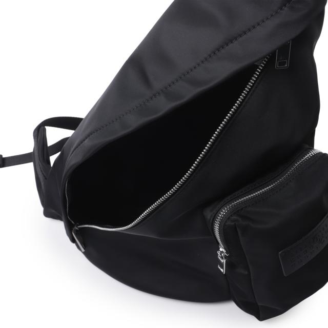 エムエム 6 メゾンマルジェラ MM6 Maison Margiela ボディバッグ スリングバッグ NUMERIC SLING BACKPACK ニューメリック_4