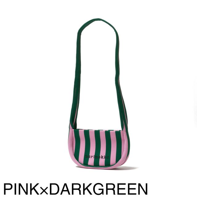 マリメッコ ボディ バッグ marimekko ブラックカモフラージュボディ