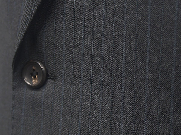 秋冬物 [Ermenegildo Zegna]ゼニア生地 TRAVELLER使用 ベーシック2釦