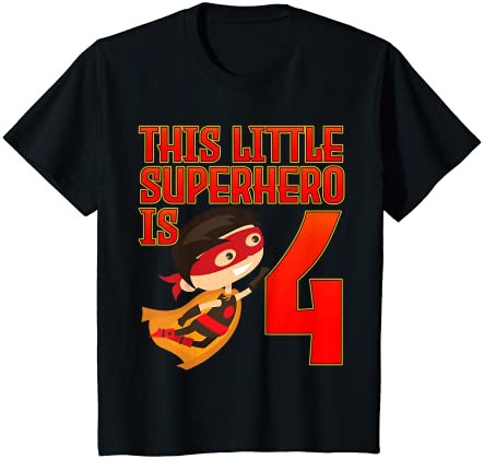 キッズ このリトルスーパーヒーローは4歳のヒーロー4歳の誕生日です Tシャツ