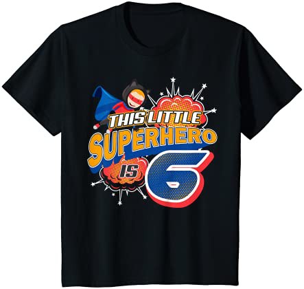 キッズ このリトルスーパーヒーローは6歳のヒーロー、6歳の誕生日です Tシャツ