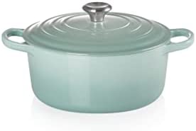 ル・クルーゼ(Le Creuset) 鋳物 ホーロー 両手鍋 無水鍋 シグニチャー ココット・ロンド 22 cm セージ ガス IH オーブン 対応 【日本正規