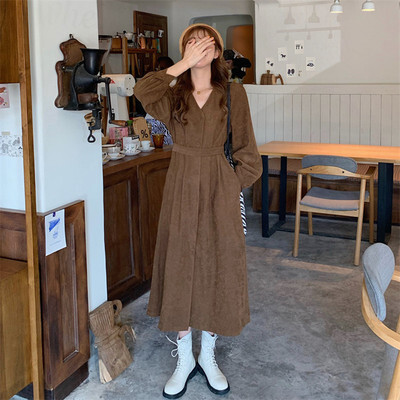 ワンピース レディース Vネック 前開き フロントボタン ハイウエスト ウエストマーク 無地 女性用 個性的 主役級 存在感 とろみ感 抜け感 上品 楽ちん こなれ感 ラフ カジュアル スタイルアップ デート お出かけ 女子会 休日 アウトドア イベント 旅行 OL 学生 ママ ガーリーの通販は