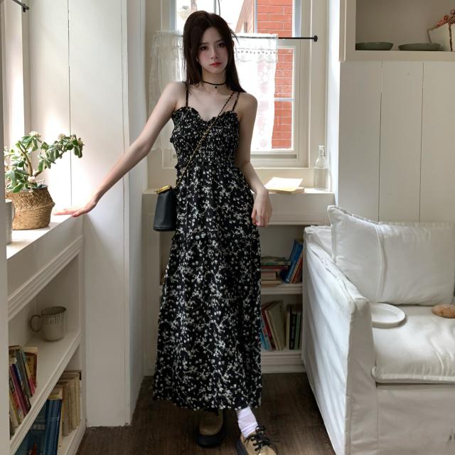 ワンピース レディース ドレス キャミワンピース ノースリーブ ロング フレア リボン スリット 襟付き ギャザー ラウンドネック 花柄 フリル 切り替え フリル レトロ 女っぽ 体型カバー 着痩せ 大人っぽ おしゃれ 大人 大人可愛い カジュアル スタイリッシュ オルチャンの通販は 5,680円