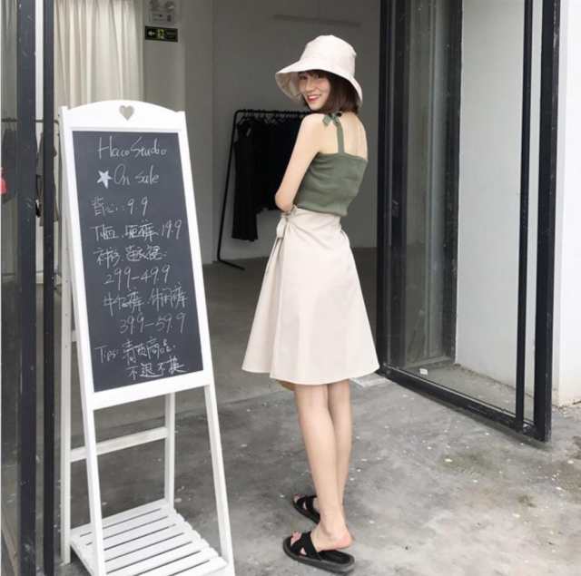 フレアスカート 膝丈 ウエストリボン 通勤服 オフィス 大人可愛い