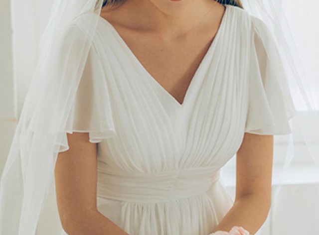 ウェディングドレス 白 二次会 花嫁 大きいサイズ 小さいサイズ 袖あり ...