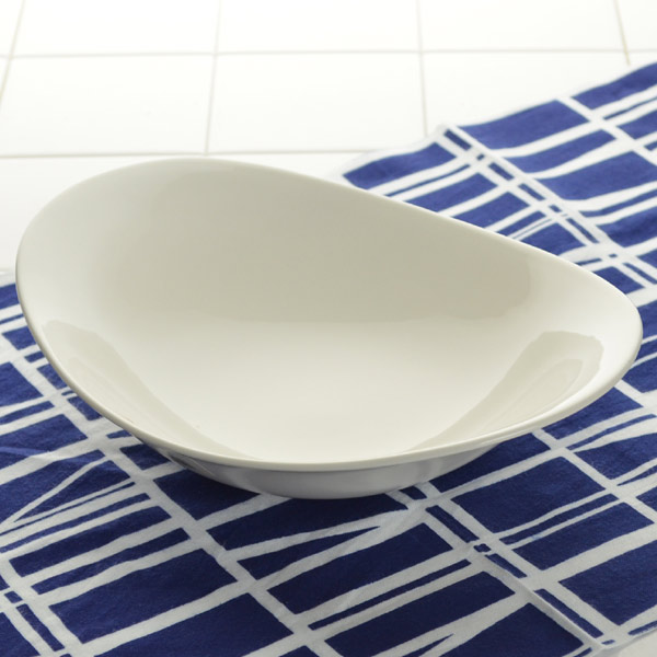 カレー皿 楕円 オーバル 25cm 洋食器 軽量強化磁器 フォルテモア 白い食器 強化 軽量 割れにくい 器 皿 食器 電子レンジ対応 食の通販はau Pay マーケット リビングート